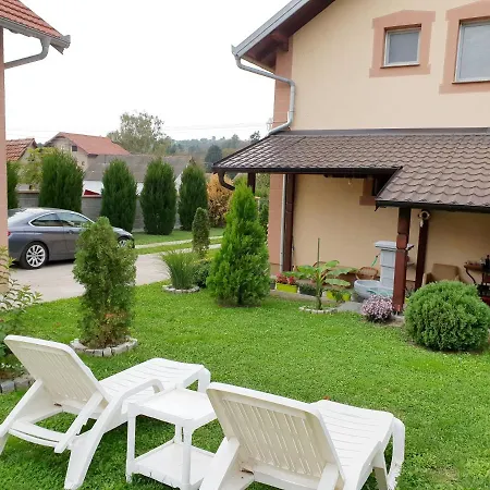 Apartment Kairos Apartman *