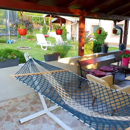 Apartment Kairos Apartman Vrdnik