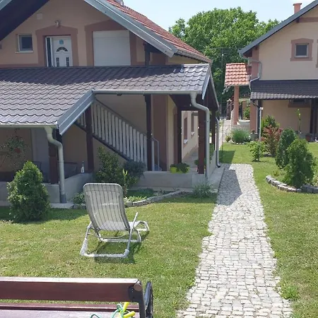 Kairos Apartman Vrdnik