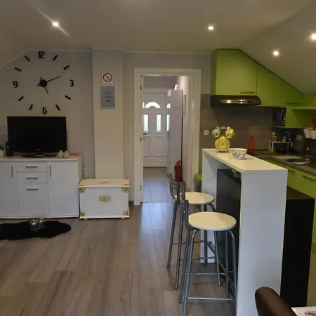 Kairos Apartman